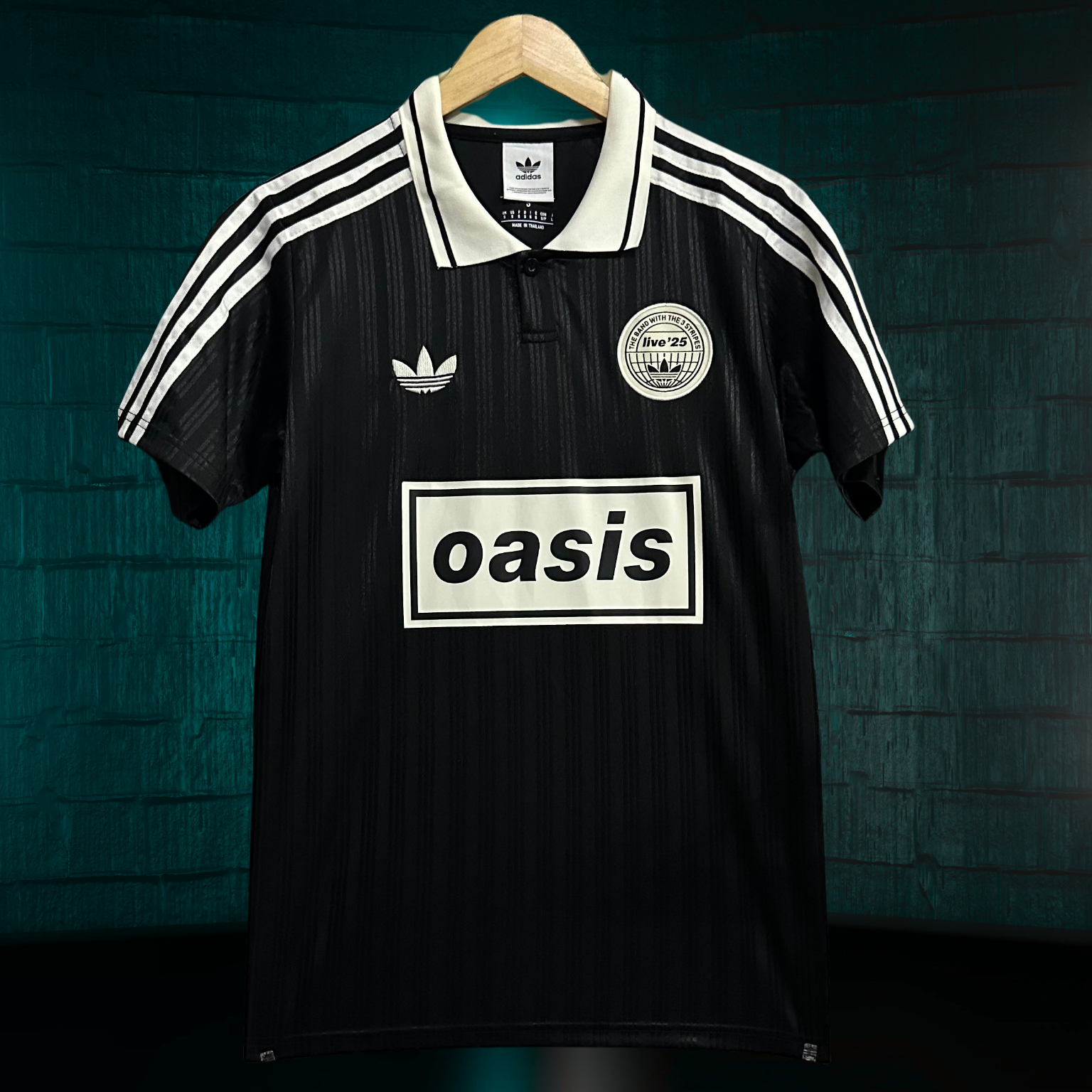 Oasis x Adidas – Jersey Tour Live '25 – Simón Sabor a Gol