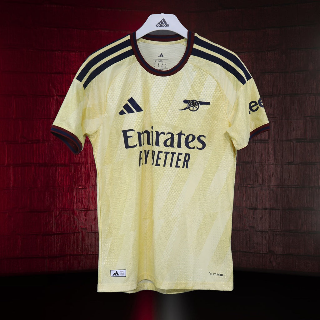 Arsenal 26 – 27 Jersey Visitante Authentic Amarillo – Dorsal Incluido
