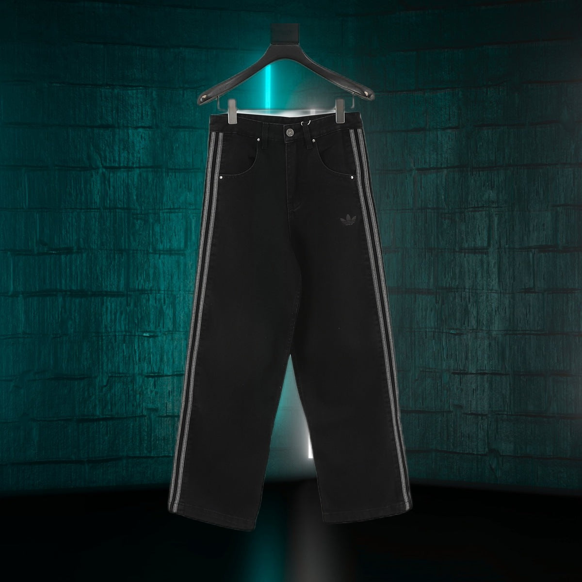 ADIDAS ORIGINALS Pantalon de Mezclilla Negro 2026