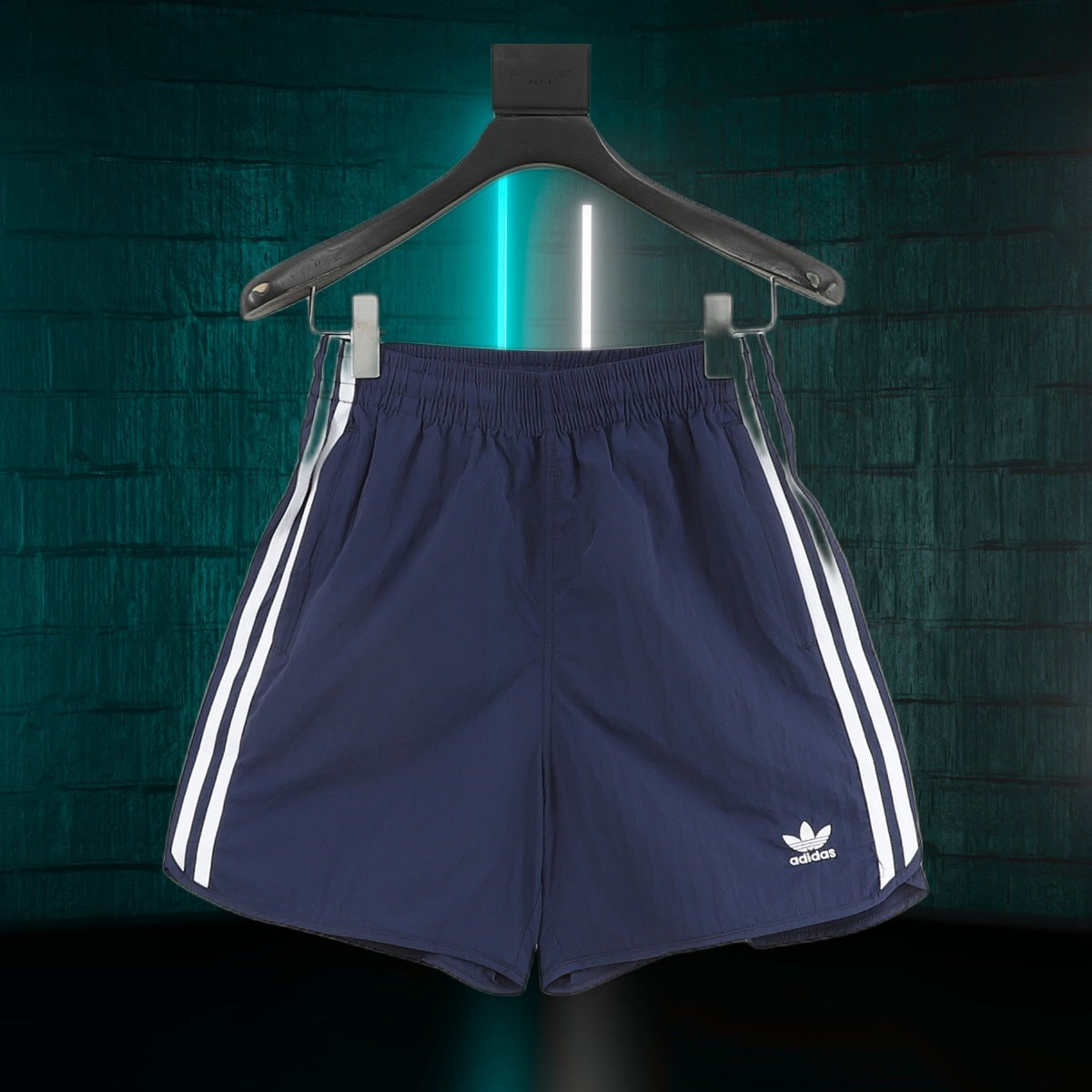 Adidas Originals Short Shortos ADICOLOR 2026