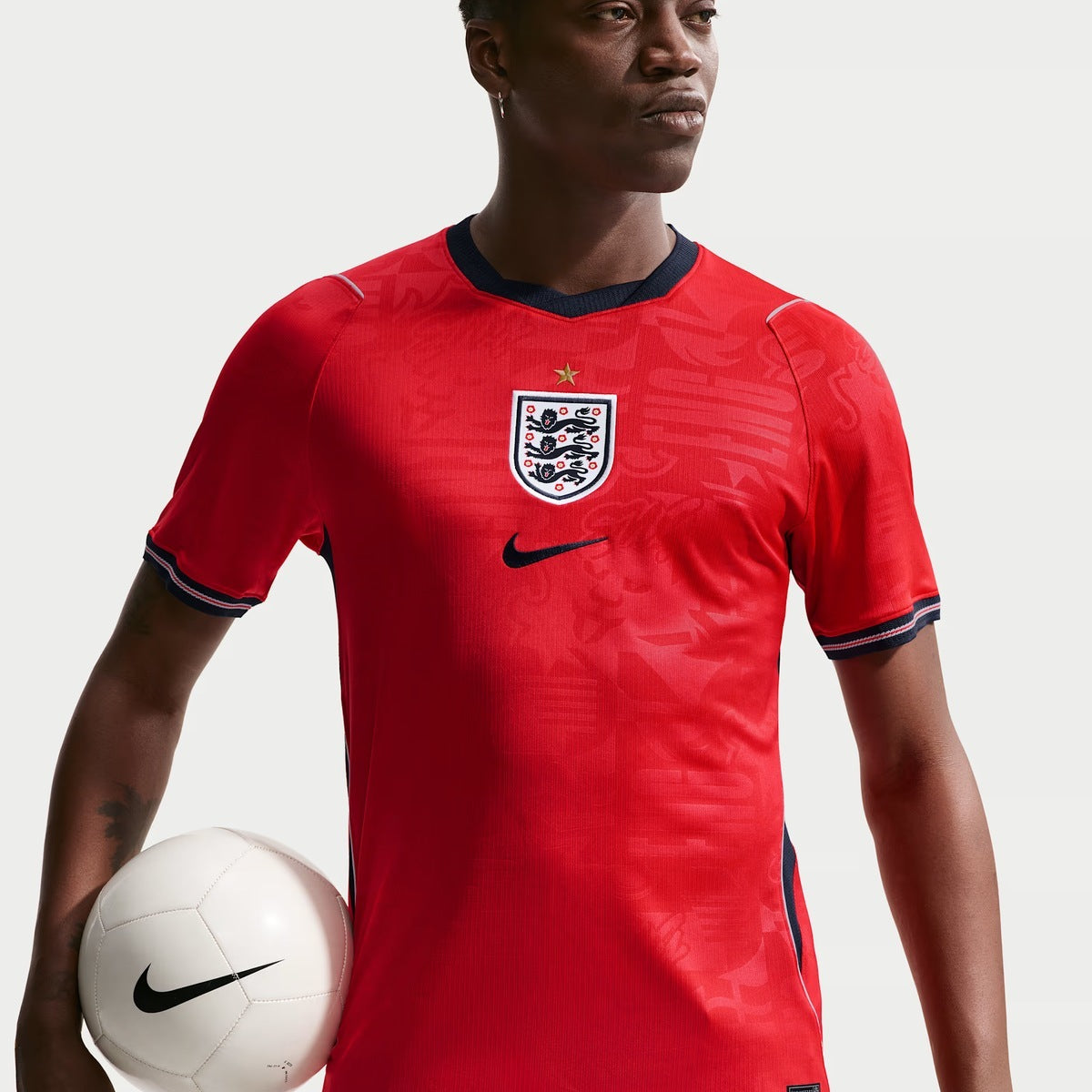 Inglaterra (Mundial 2026) – Jersey Visitante Authentic – Dorsal Incluido