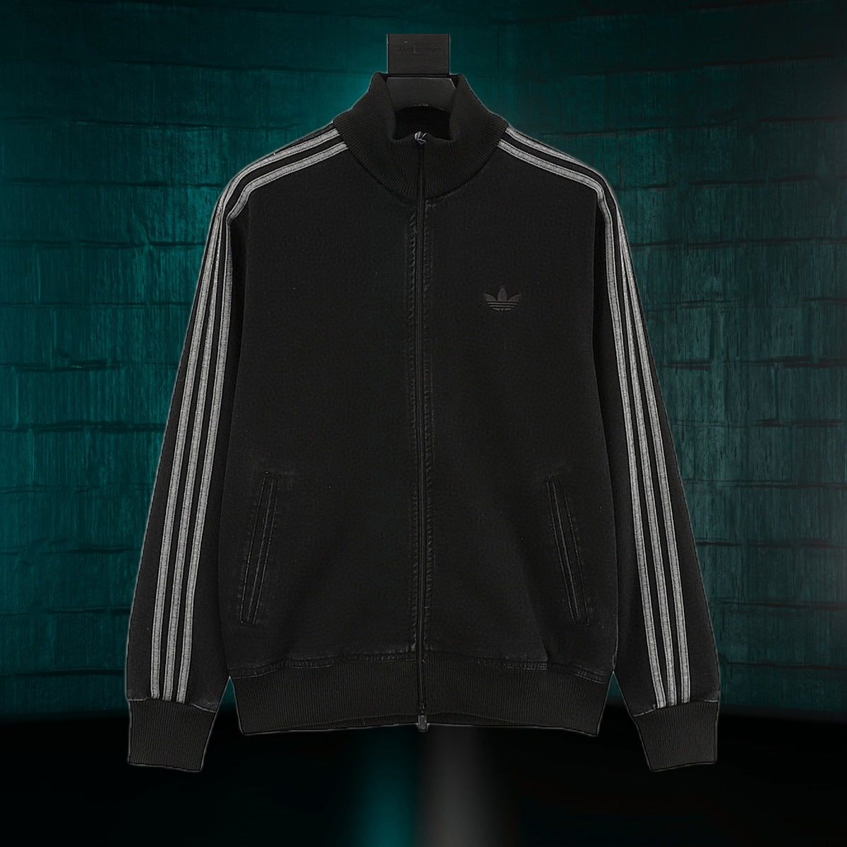 Adidas Originals Chaqueta de mezclilla negra 2025