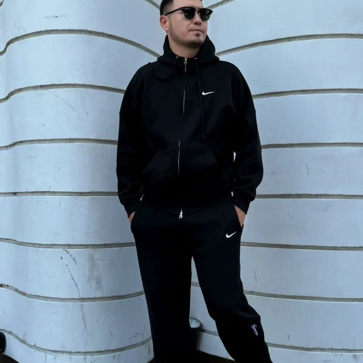 Nike Pants Largos SUPREME 2025 Negro