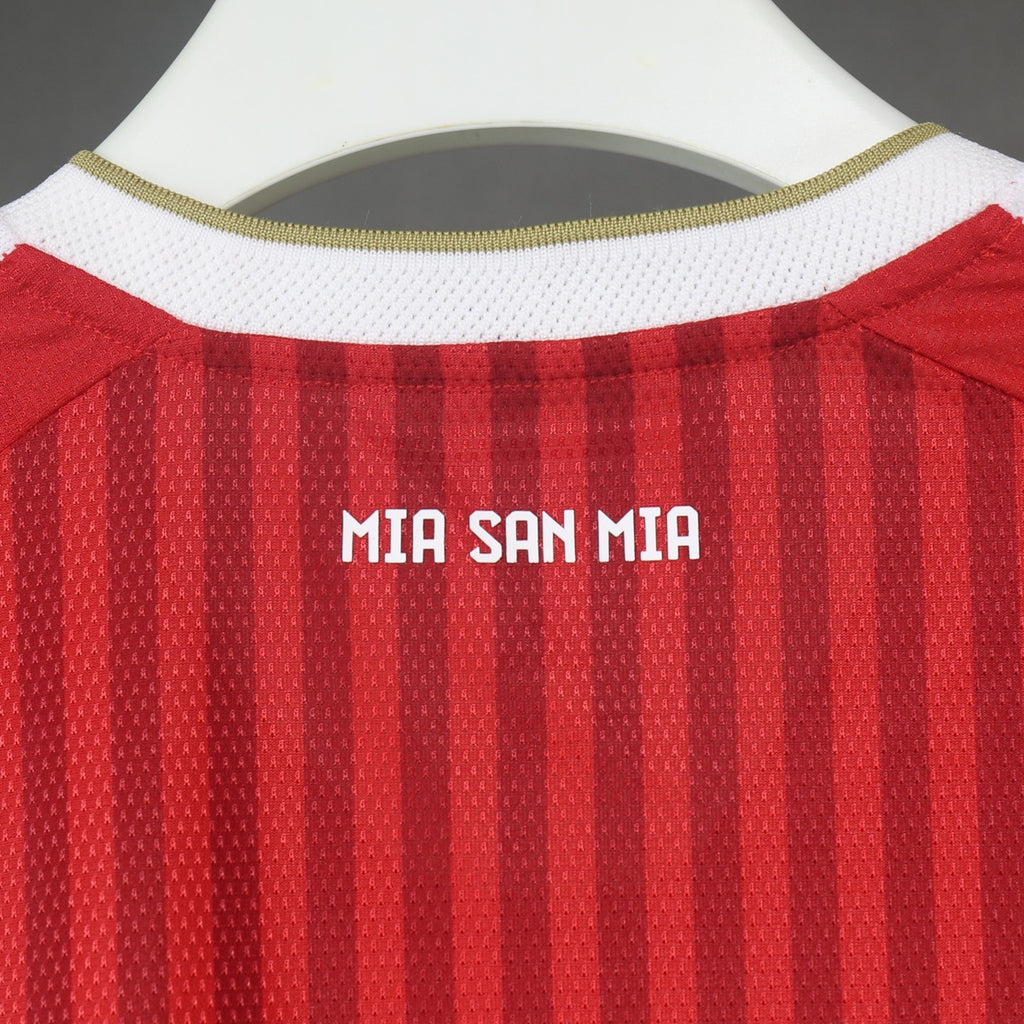 Bayern 26 – 27 Jersey Local Authentic Rojo – Dorsal Incluido