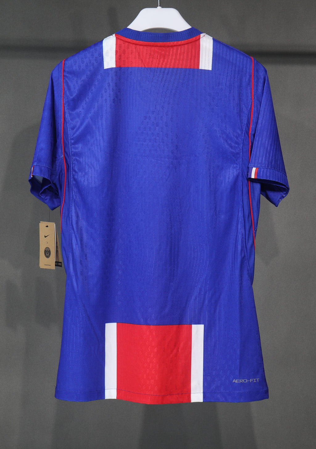 París 26 – 27 Jersey Local Authentic Azul – Dorsal Incluido