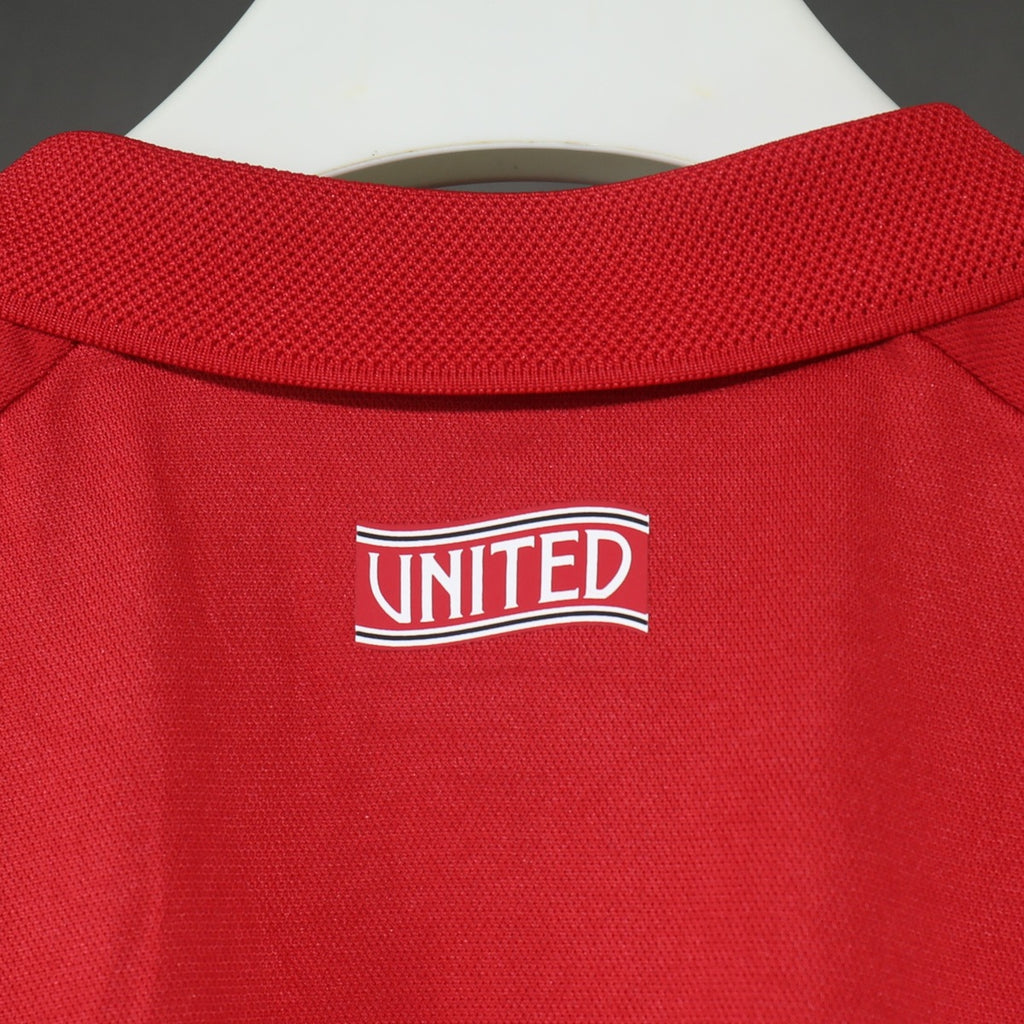 Manchester United 26 – 27 Jersey Local Authentic Aficionado  – Dorsal Incluido