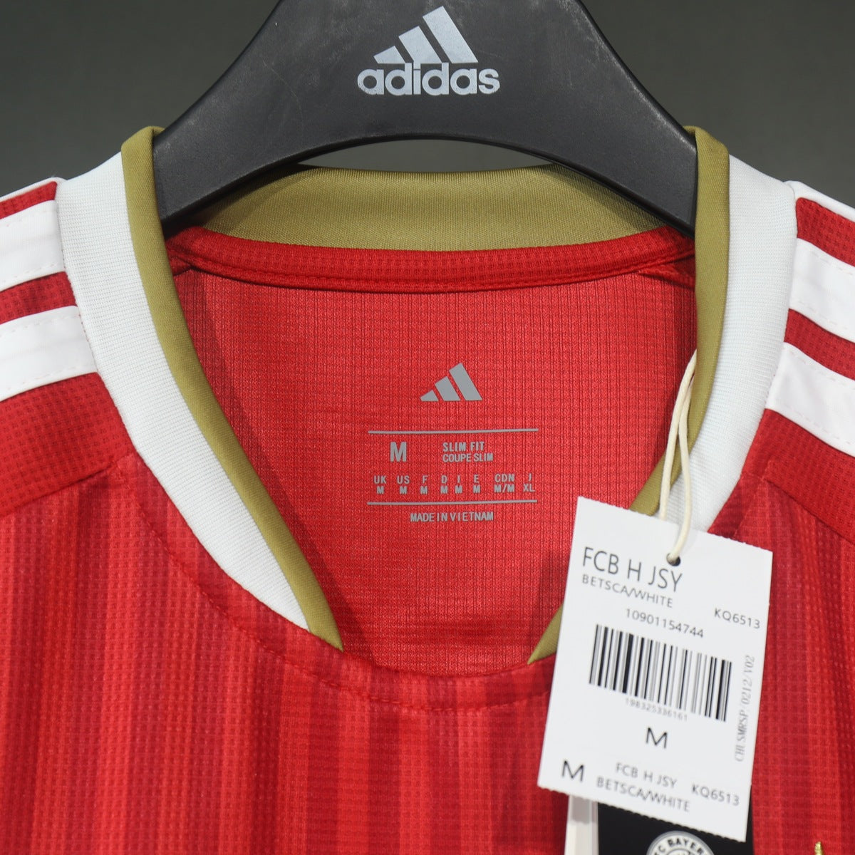 Bayern Múnich 26 – 27 Jersey Local Authentic Aficionado – Dorsal Incluido