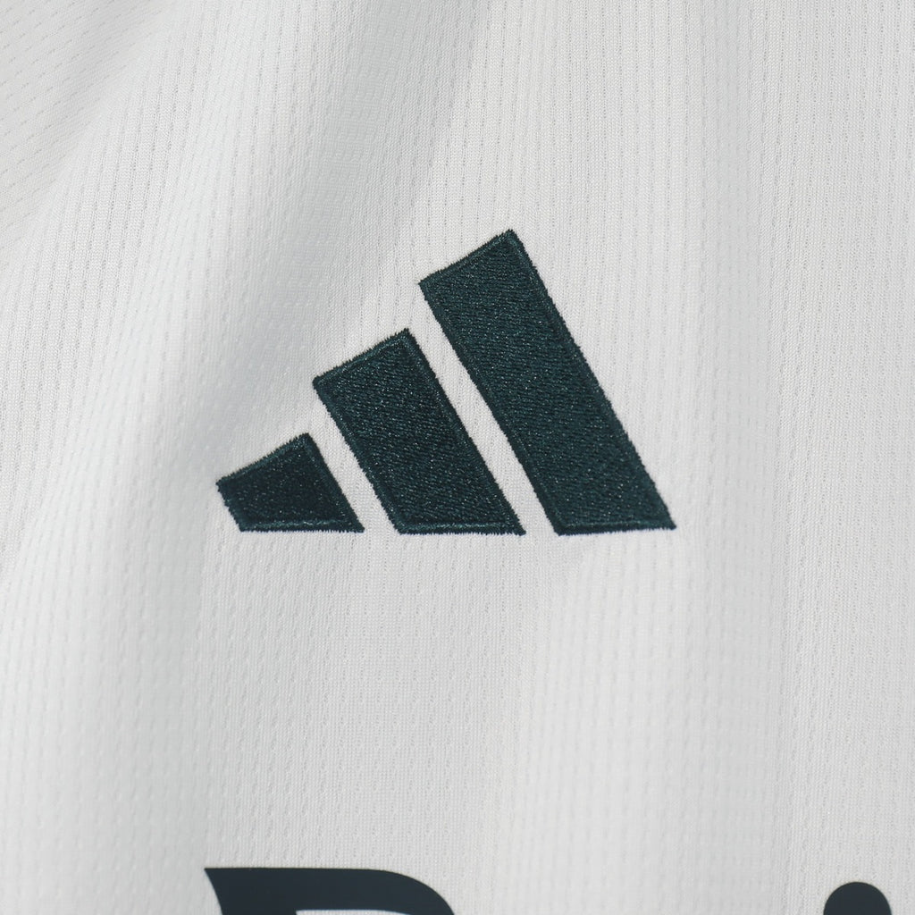 Real Madrid 26 – 27 Jersey Local Authentic Aficionado – Dorsal Incluido