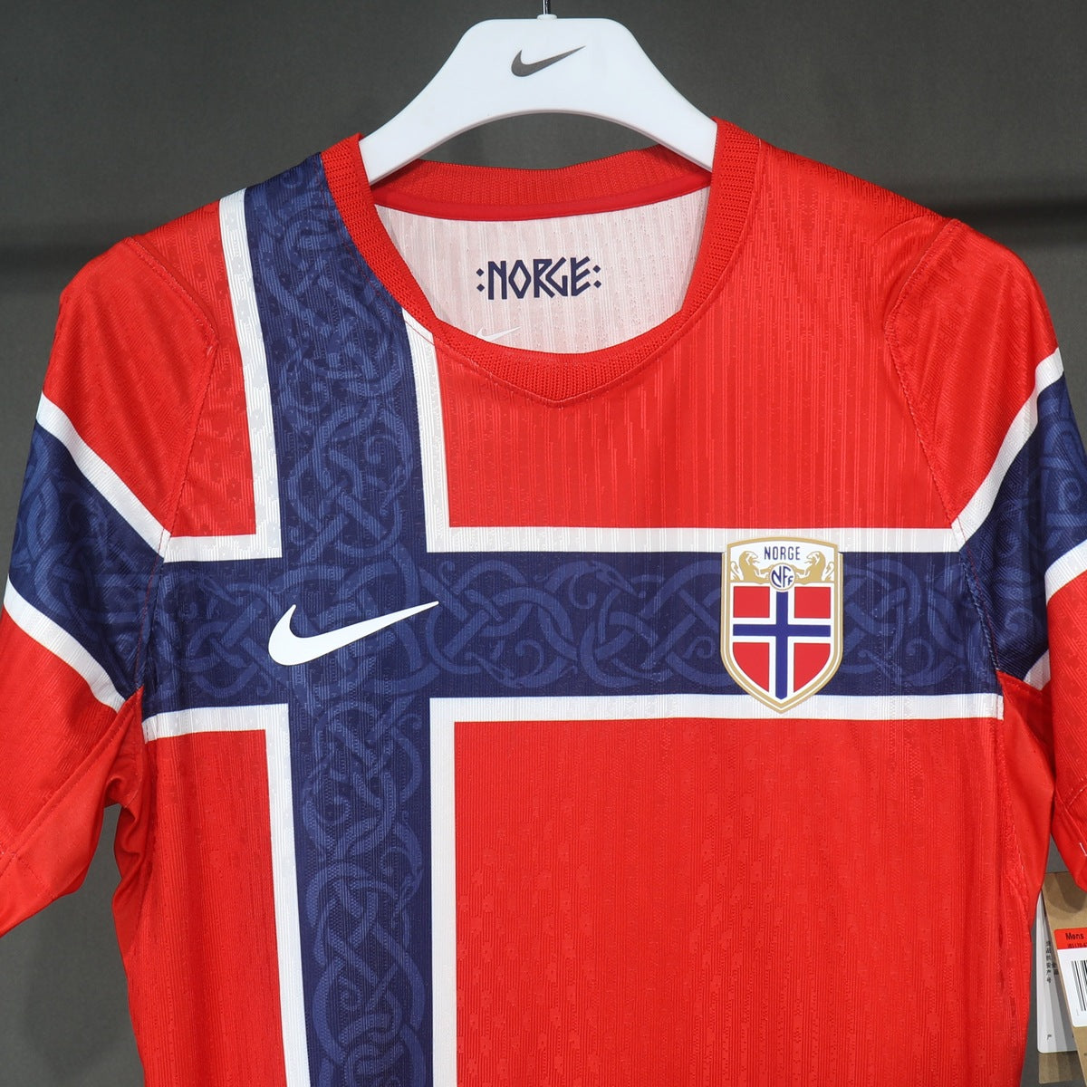 Noruega (Mundial 2026) – Jersey Local Authentic – Dorsal Incluido
