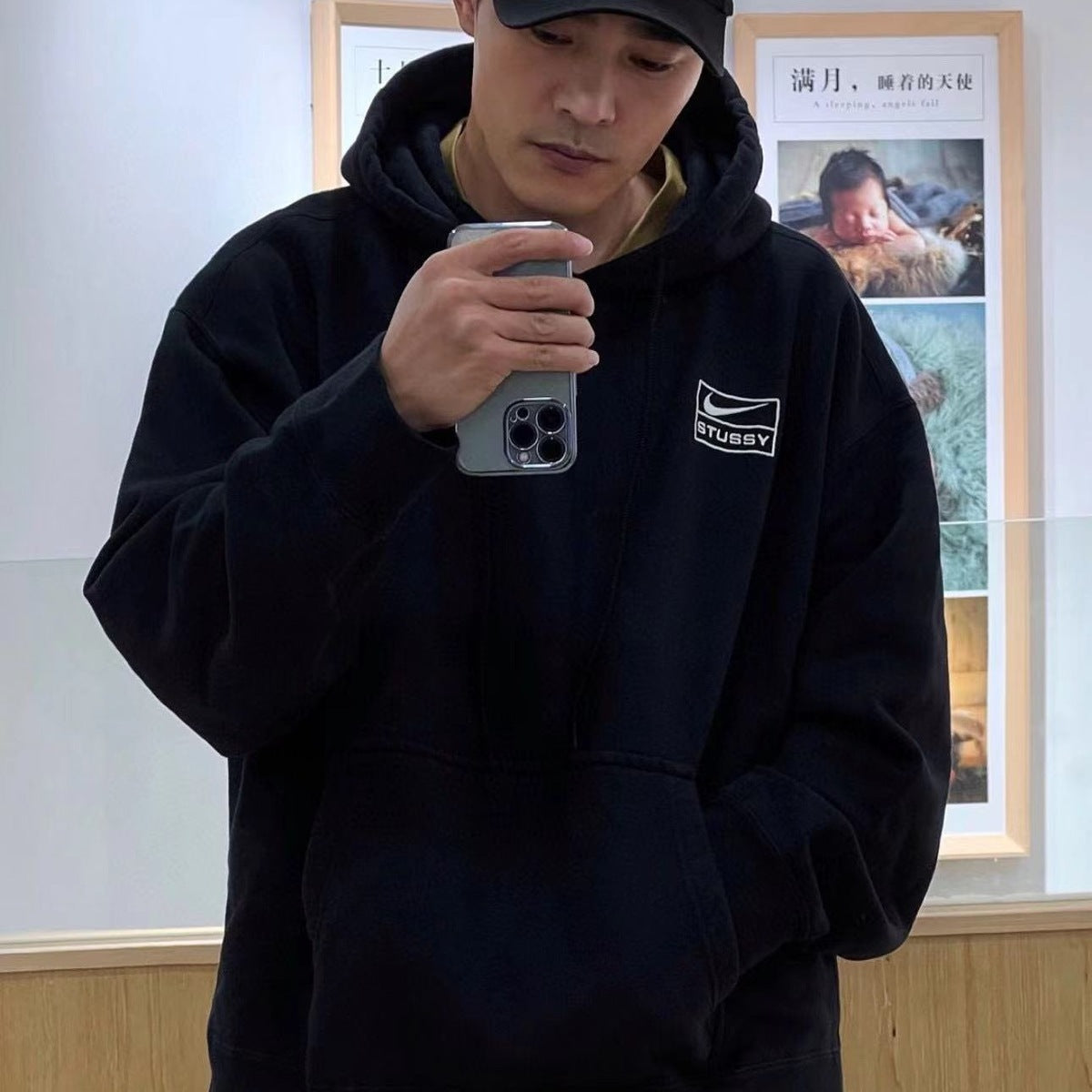 Nike Hoodie Stussy logo 2025 Negro