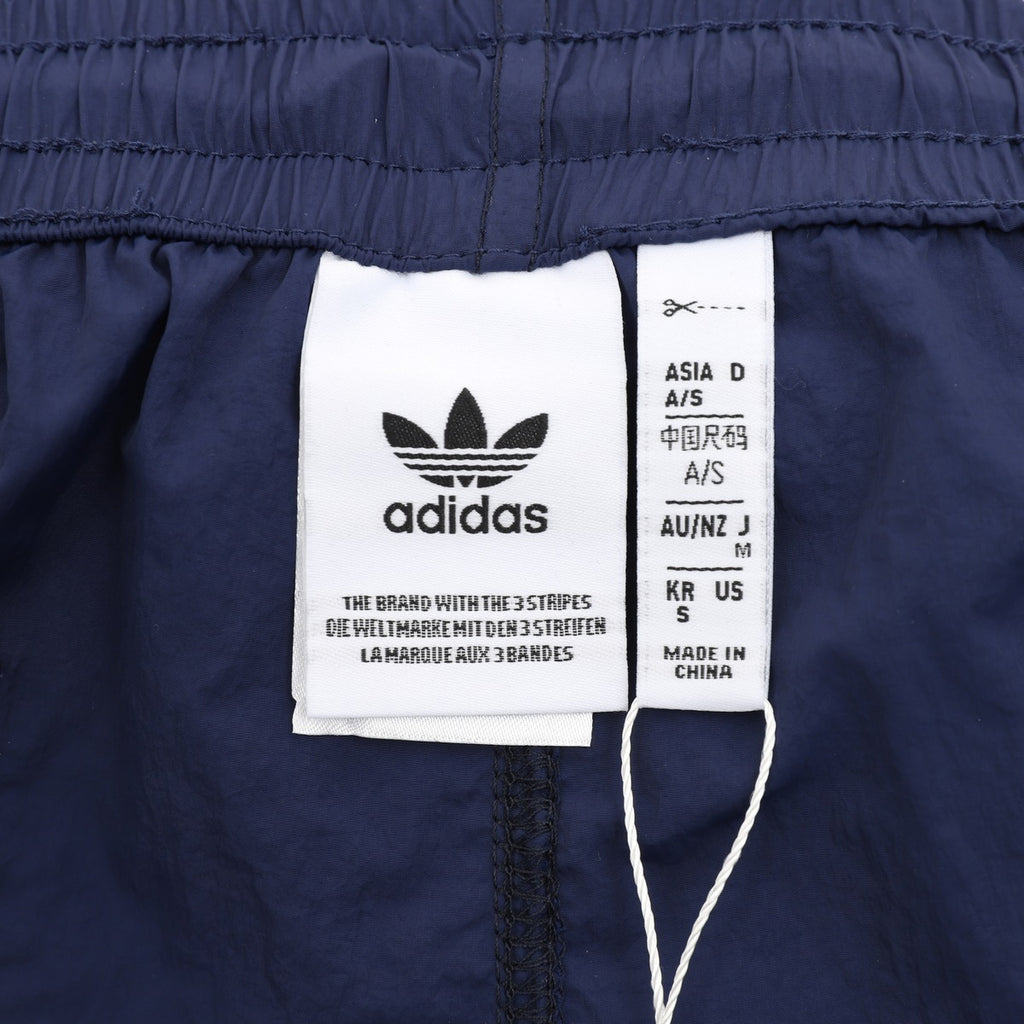 Adidas Originals Short Shortos ADICOLOR 2026