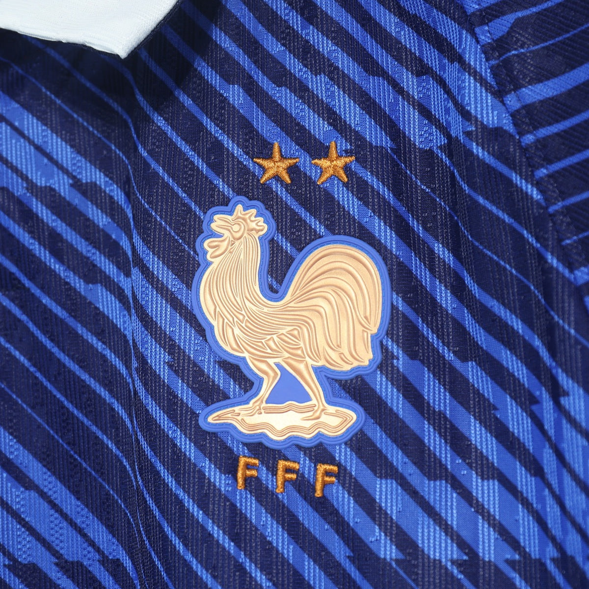 Francia (Mundial 2026) – Jersey Local Authentic – Dorsal Incluido