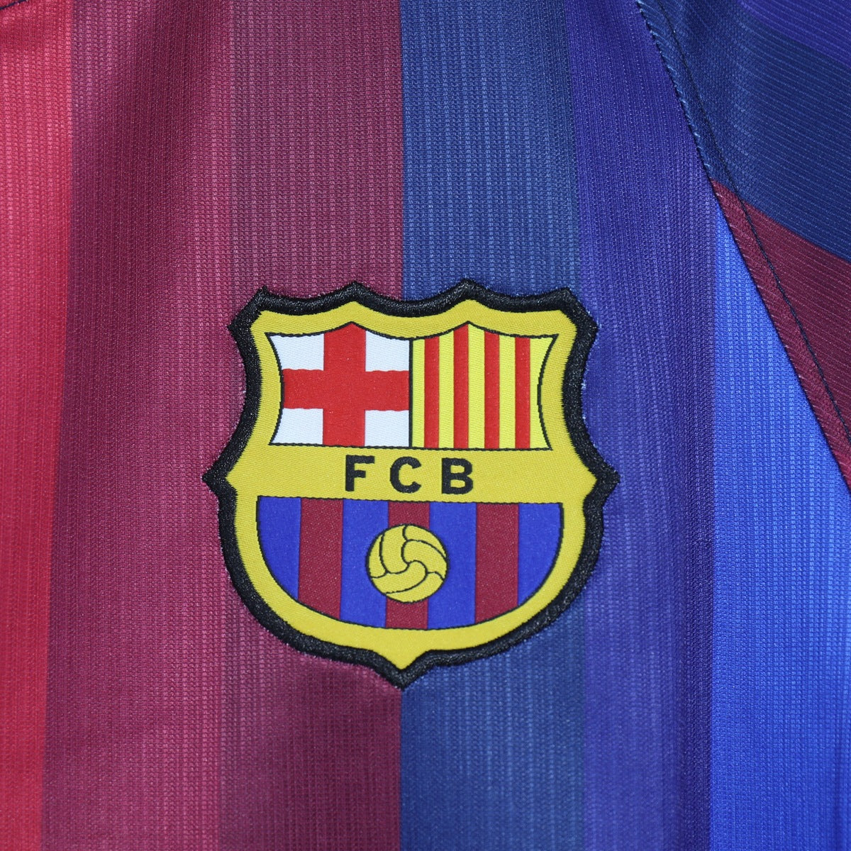 Barcelona 26  – 27 Jersey Local Authentic Aficionado  – Dorsal Incluido