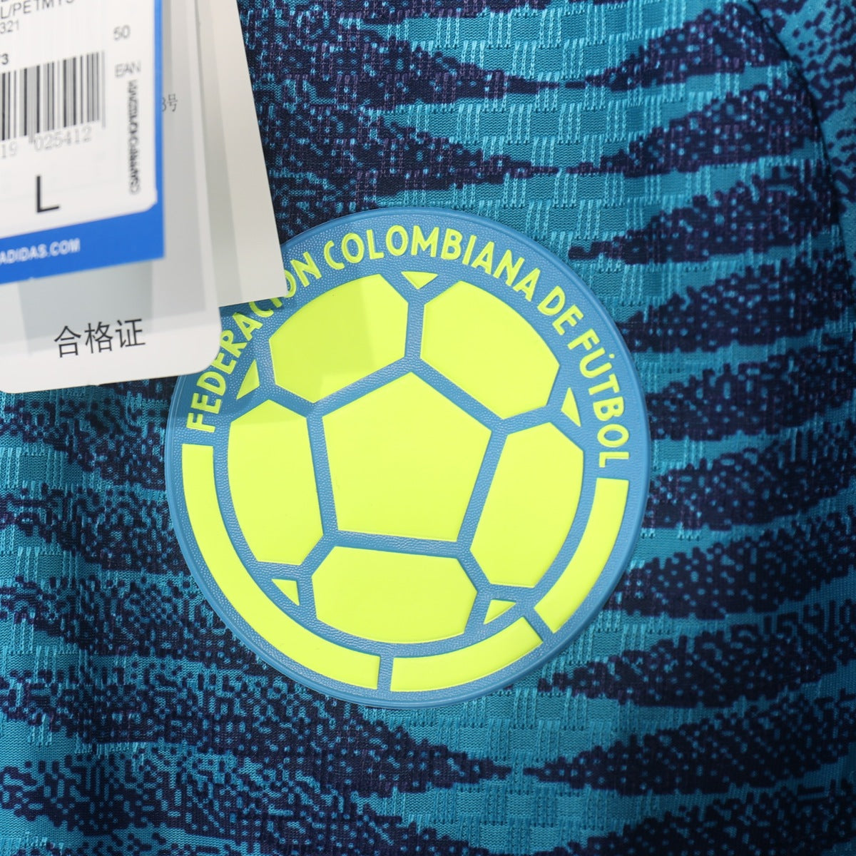 Colombia (Mundial 2026) – Jersey Visitante Authentic – Dorsal Incluido