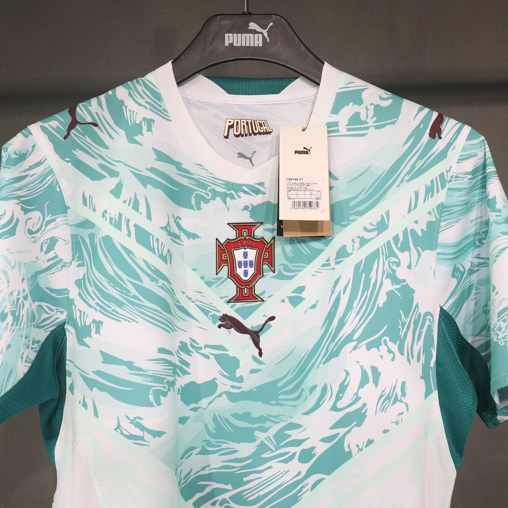 Portugal (Mundial 2026) – Jersey Visitante Authentic – Dorsal Incluido