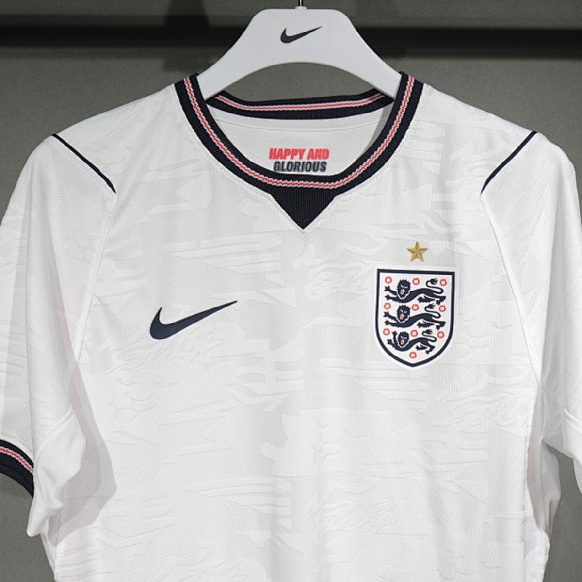 Inglaterra Jersey Local – Dorsal Incluido