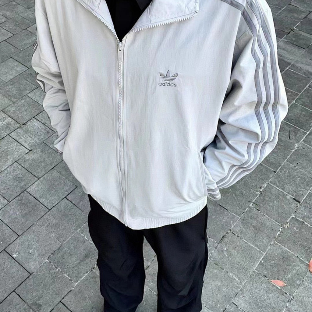 Adidas Chaqueta adicolor 2026