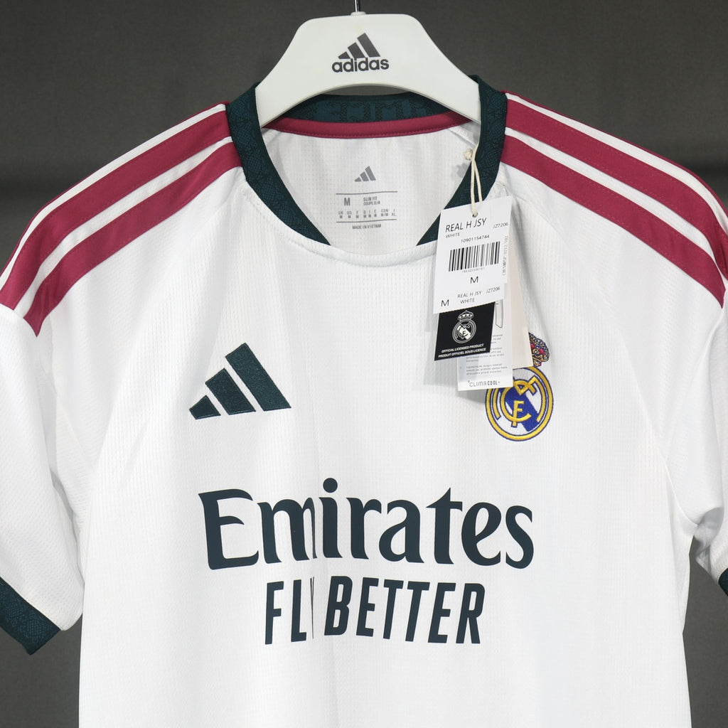 Real Madrid 26 – 27 Jersey Local Authentic Aficionado – Dorsal Incluido