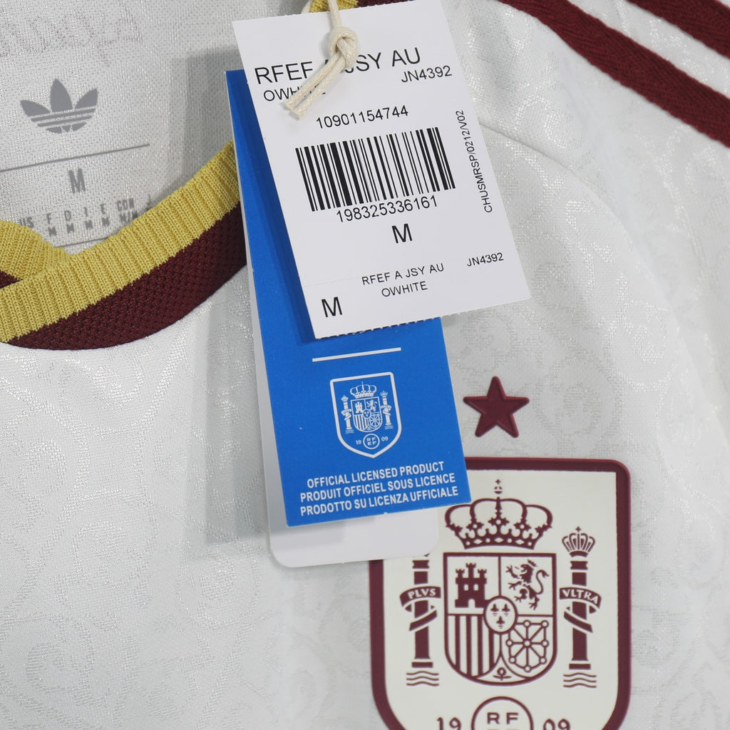 España (Mundial 2026) – Jersey Visitante Authentic – Dorsal Incluido