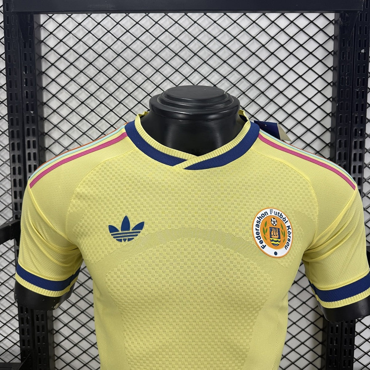 Curazao (Mundial 2026) – Jersey Visitante Amarillo – Premium