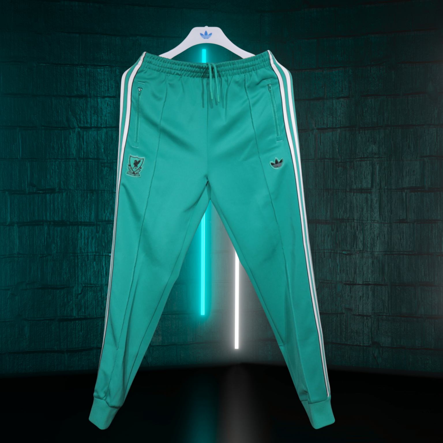 Conjunto Terrace Icons Track Liverpool – Verde Lago – Authentic