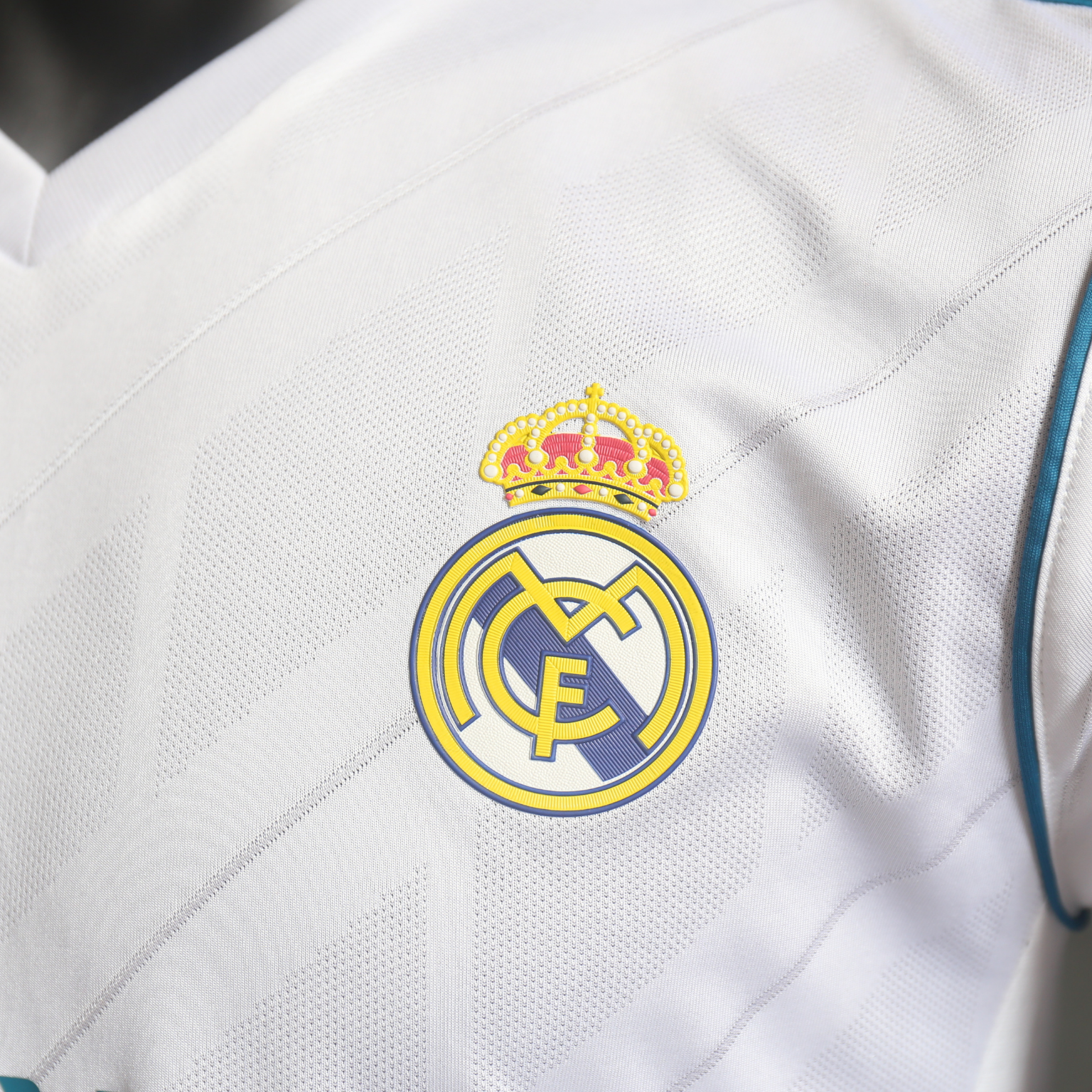 Real Madrid 2017/18 – Jersey Local Authentic Retro Manga Larga / Dorsal Incluido