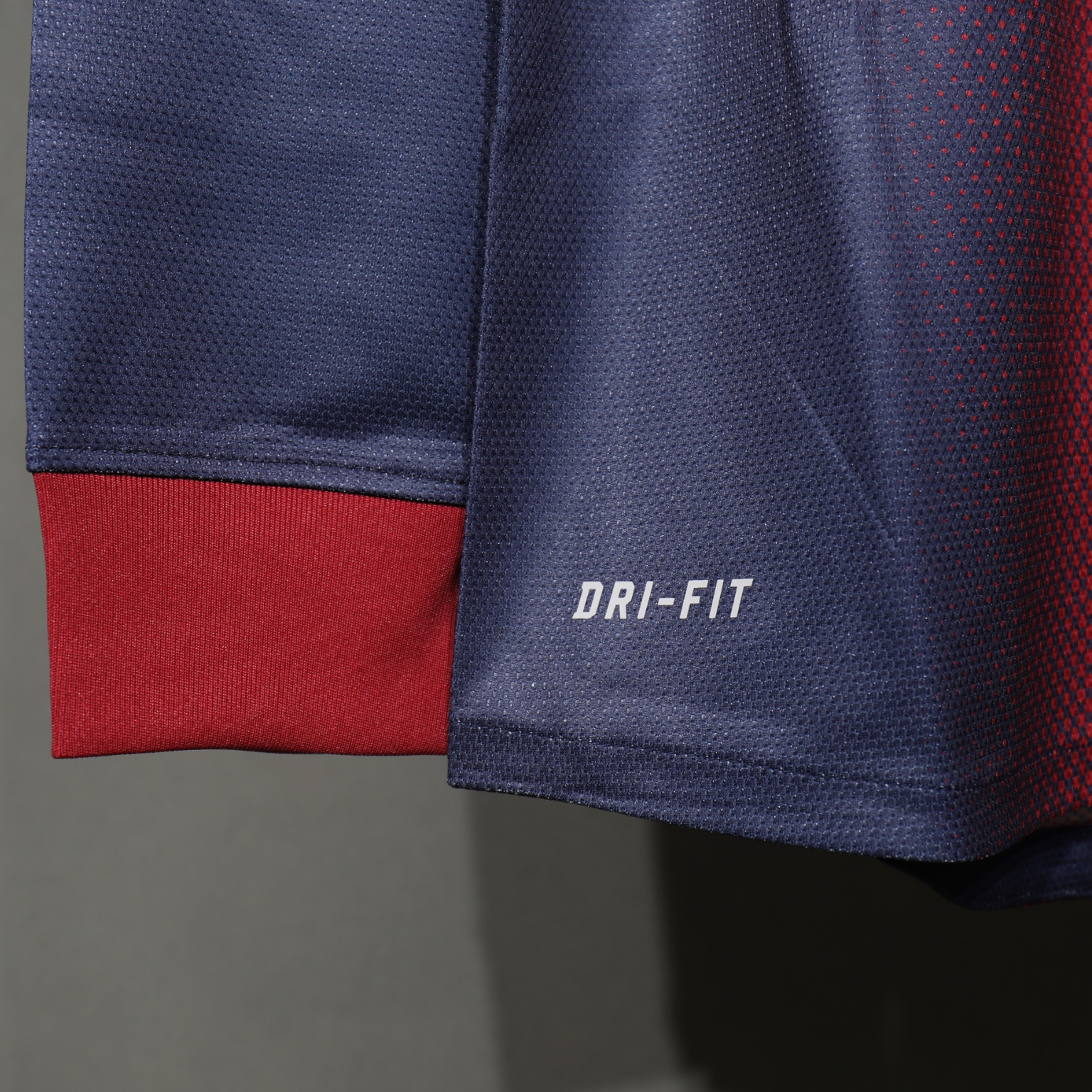 FC Barcelona 2012/13 – Jersey Local Authentic Retro Manga Larga / Dorsal Incluido