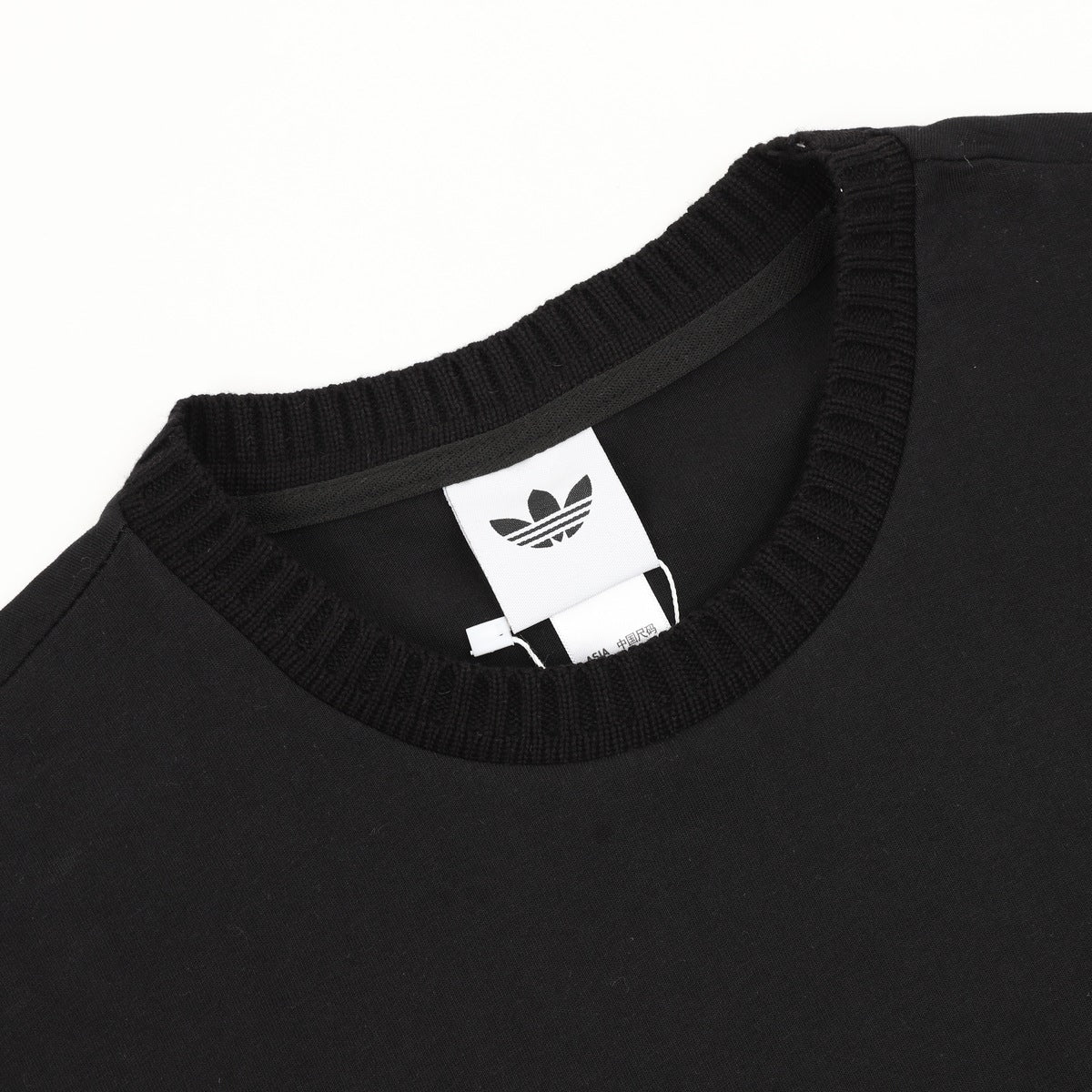 Adidas Originals AD Originals Playera Shirt Especial Año 2026 Negro