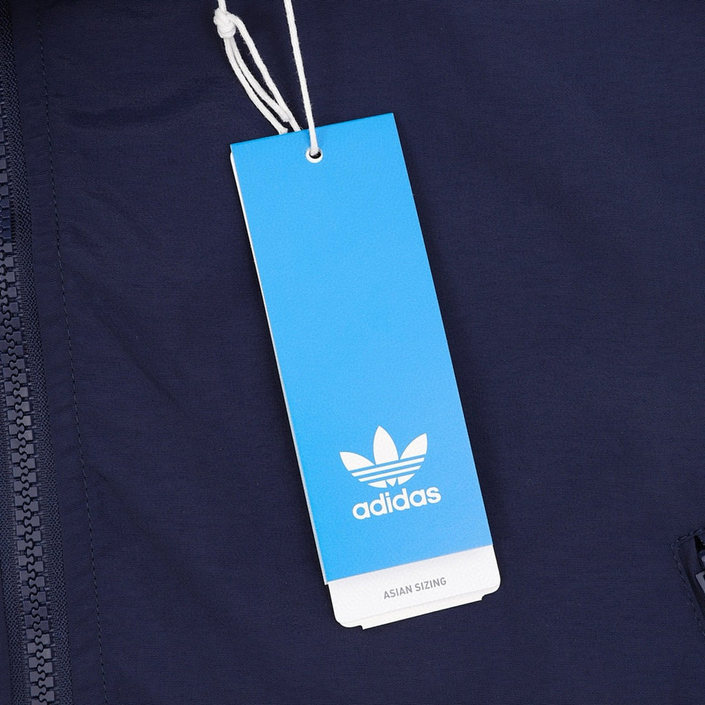 Adidas Chaqueta adicolor 2026
