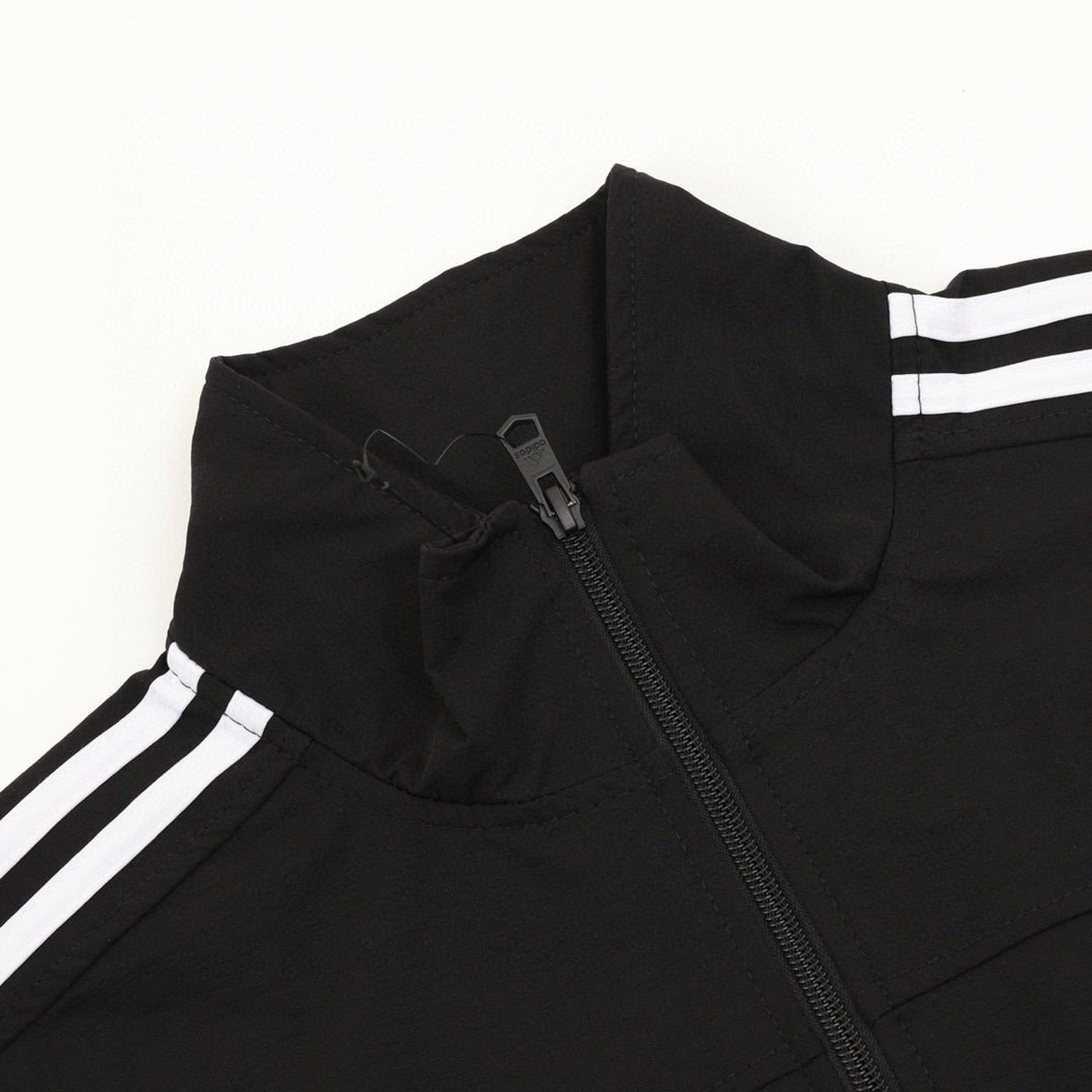 Adidas Chaqueta Retro 2026 Negro