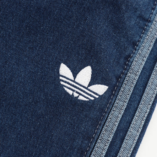 ADIDAS ORIGINALS Pantalon de Mezclilla 2026