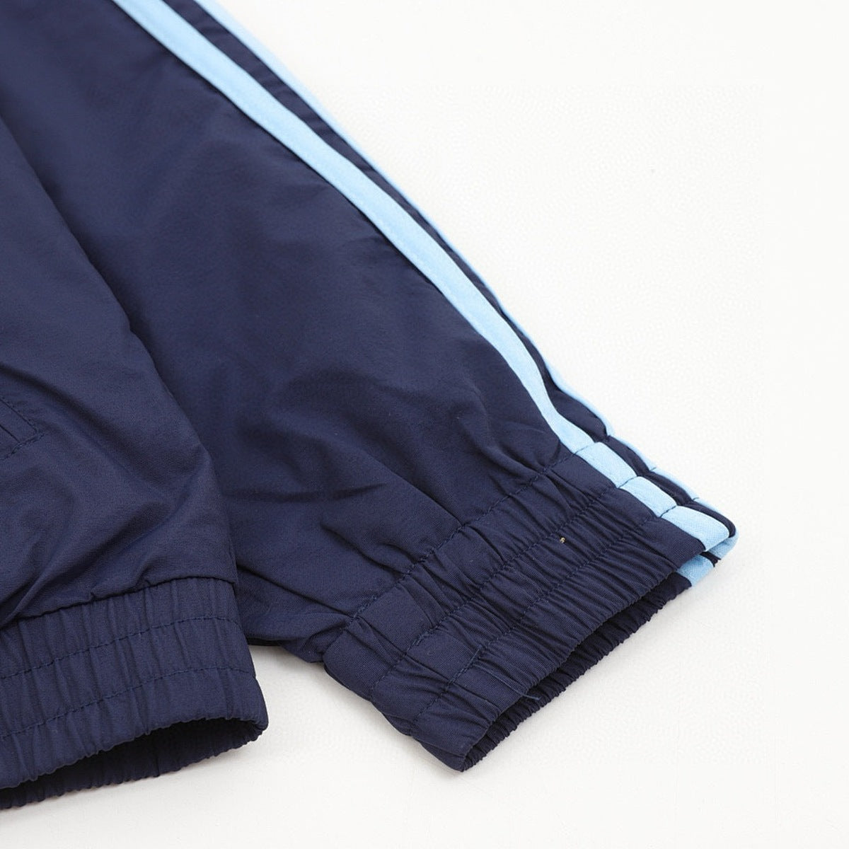 Adidas Chaqueta adicolor 2026