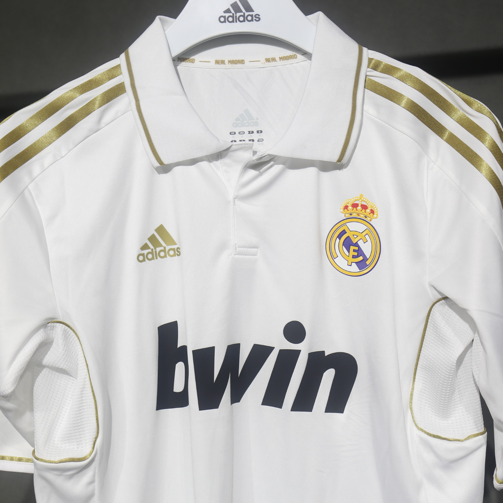 Real Madrid 2011/12 – Jersey Local Authentic Retro Manga Larga / Dorsal Incluido