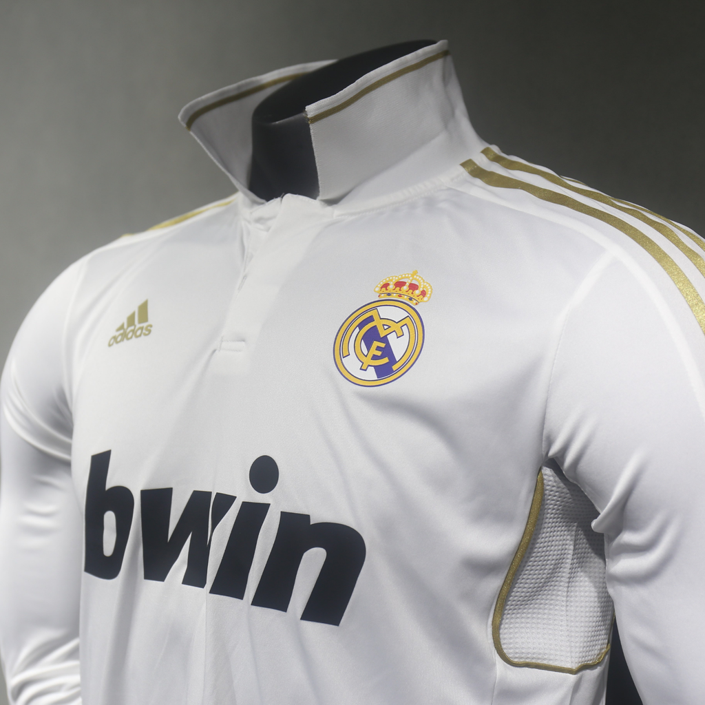 Real Madrid 2011/12 – Jersey Local Authentic Retro / Dorsal Incluido