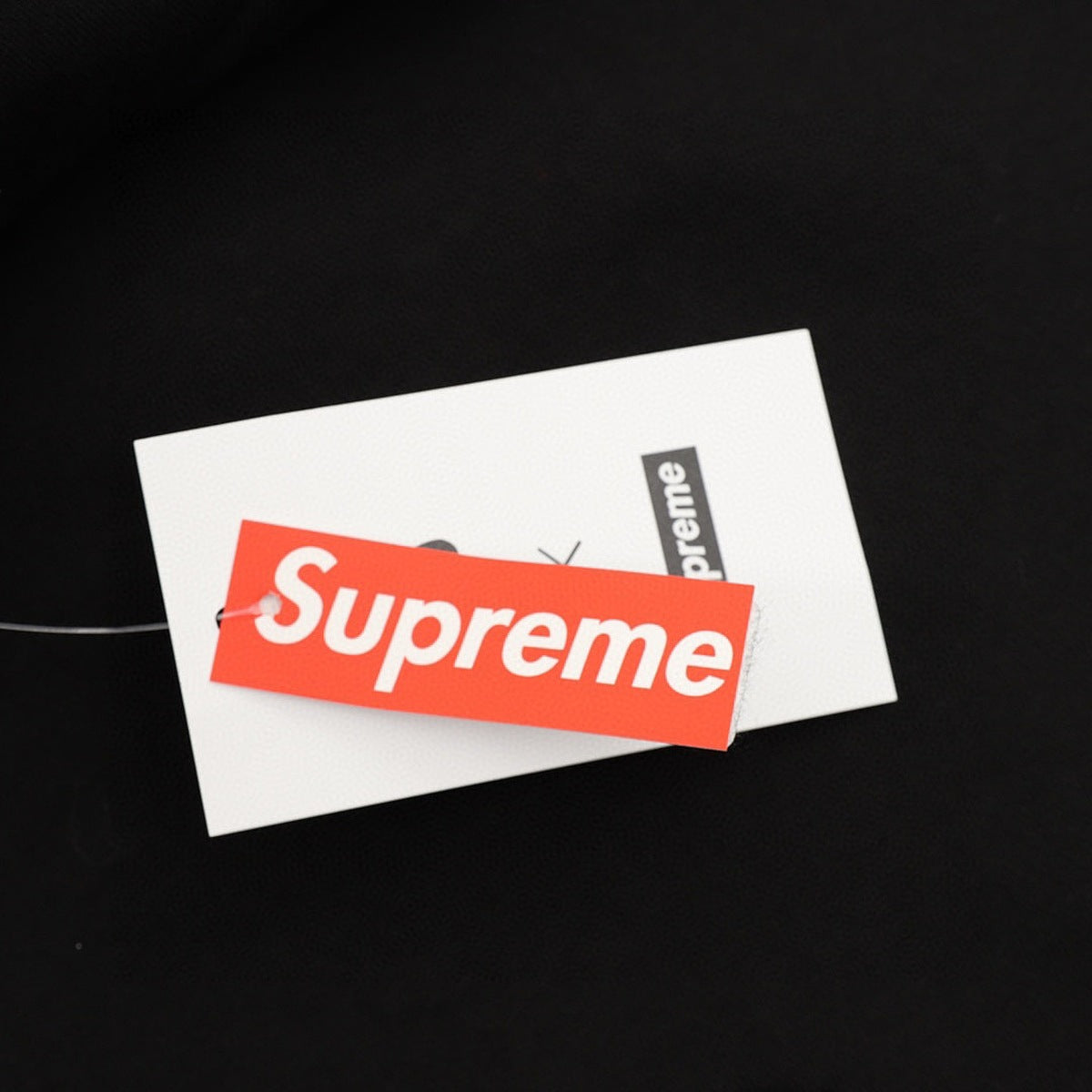 Nike Hoodie SUPREME 2025 Negro