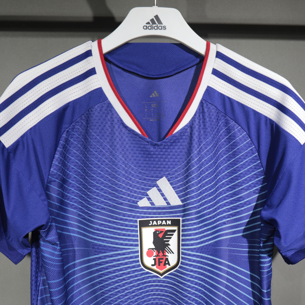Japon (Mundial 2026) – Jersey Local Authentic / Dorsal Incluido