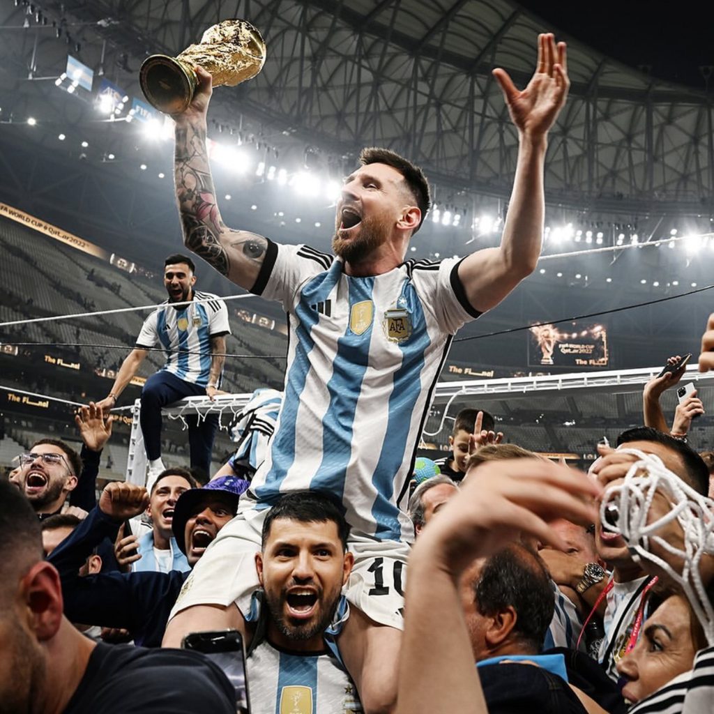 Argentina 2022 – Jersey Local Authentic Retro / Dorsal Incluido