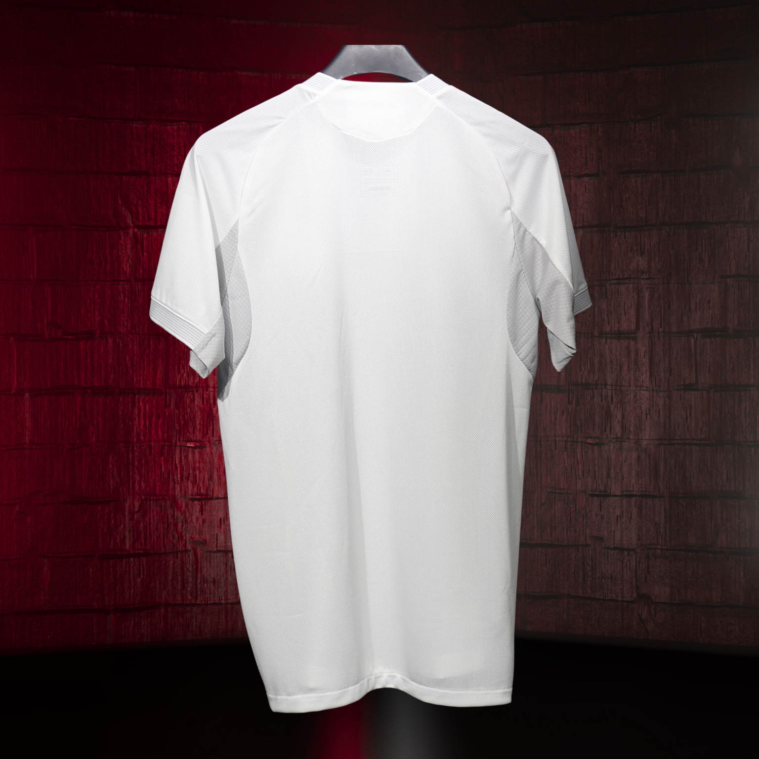 Real Madrid 2025/26 – Jersey Local Authentic / Dorsal Incluido