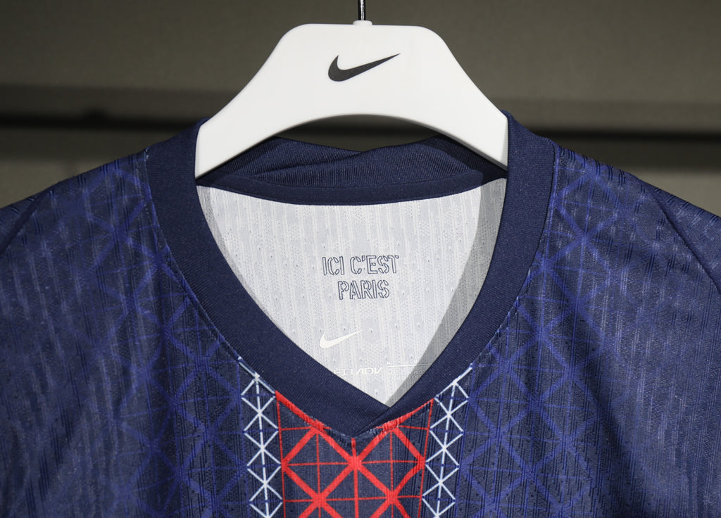 PSG 2025/26 – Jersey Local Autentic / Dorsal Incluido