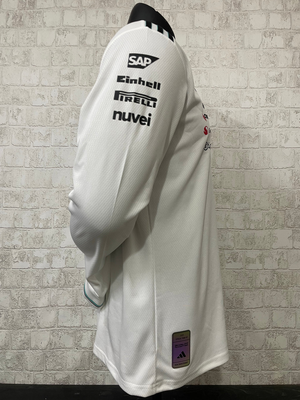 Jersey Blanca Authentic Manga Larga de Piloto del Equipo de F1 Mercedes-AMG Petronas 2025