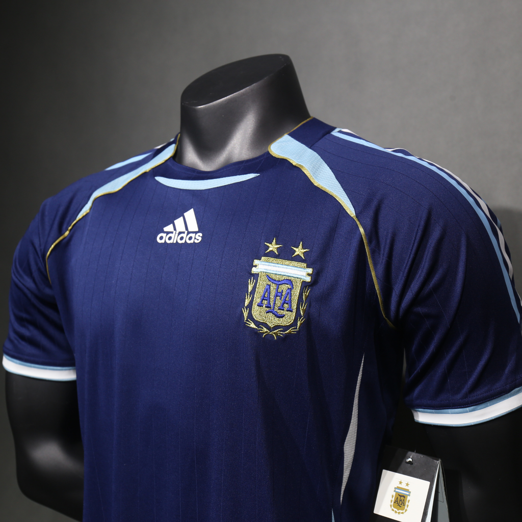 Argentina 2006 – Jersey Visitante Authentic Retro / Dorsal Incluido