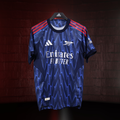 Arsenal 2025/26 – Jersey Visitante Authentic / Dorsal Incluido