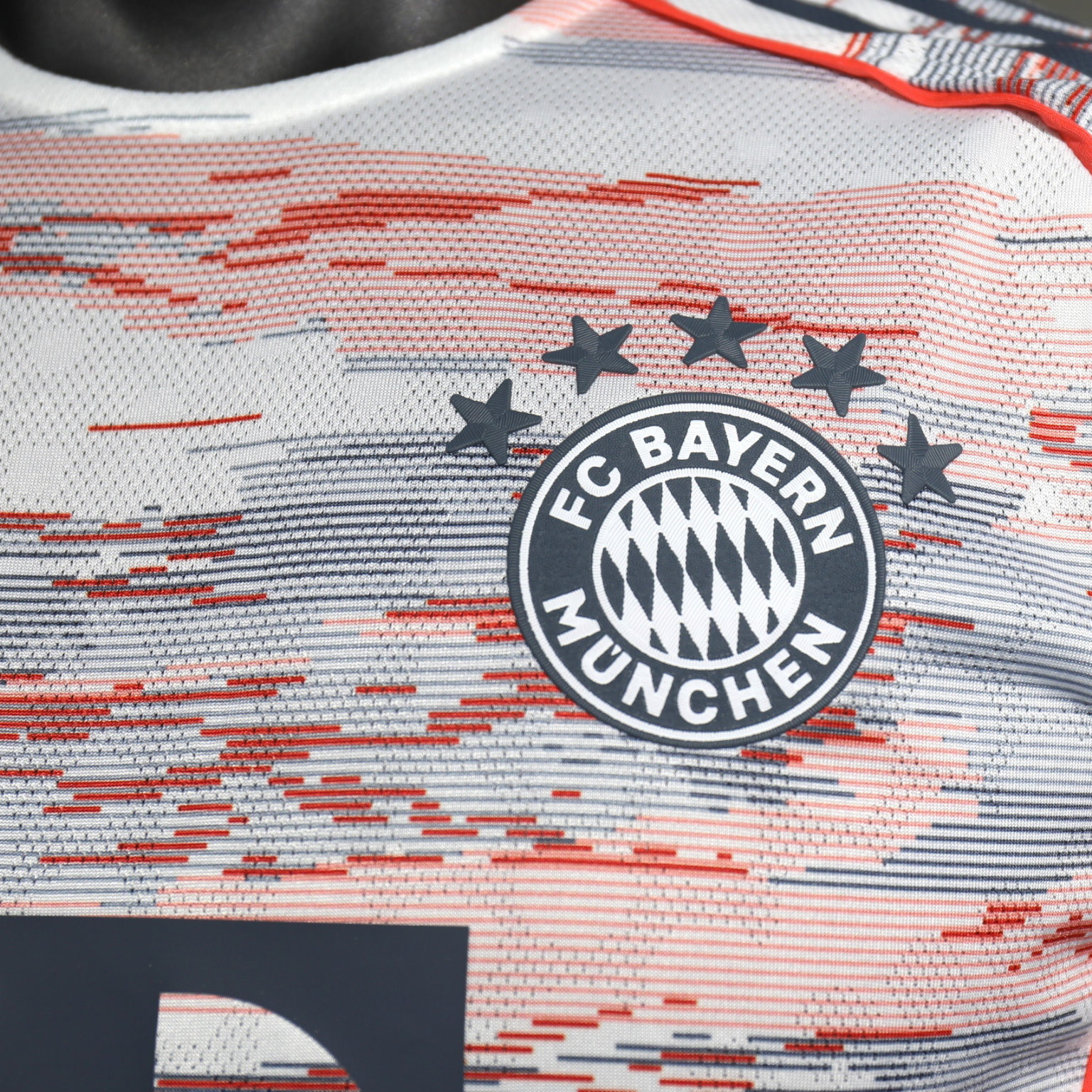 Bayern Múnich 2025/26 – Jersey Visitante Authentic  / Dorsal Incluido