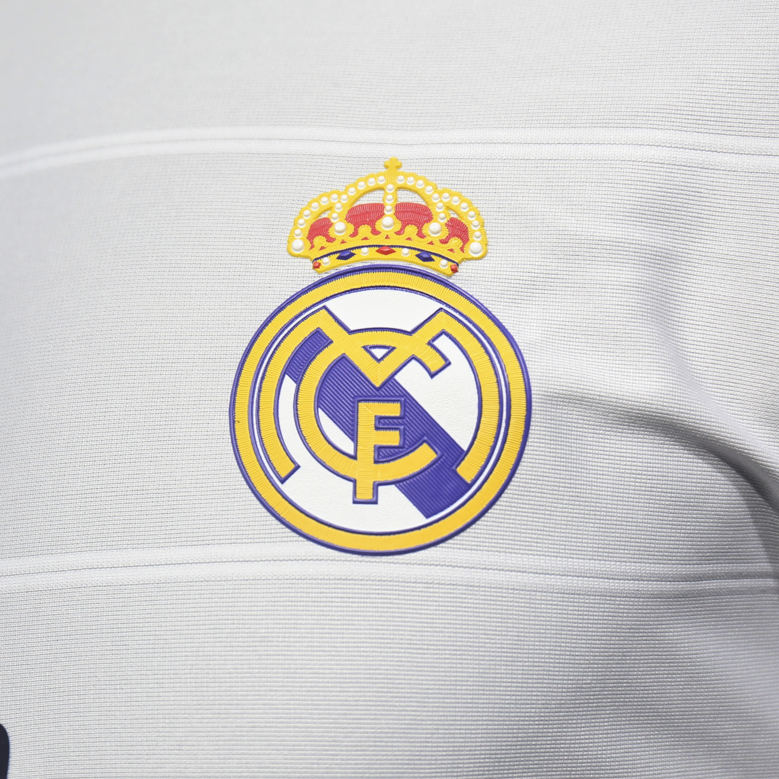 Real Madrid 2013/14 – Jersey Local Authentic Retro Manga Larga / Dorsal Incluido