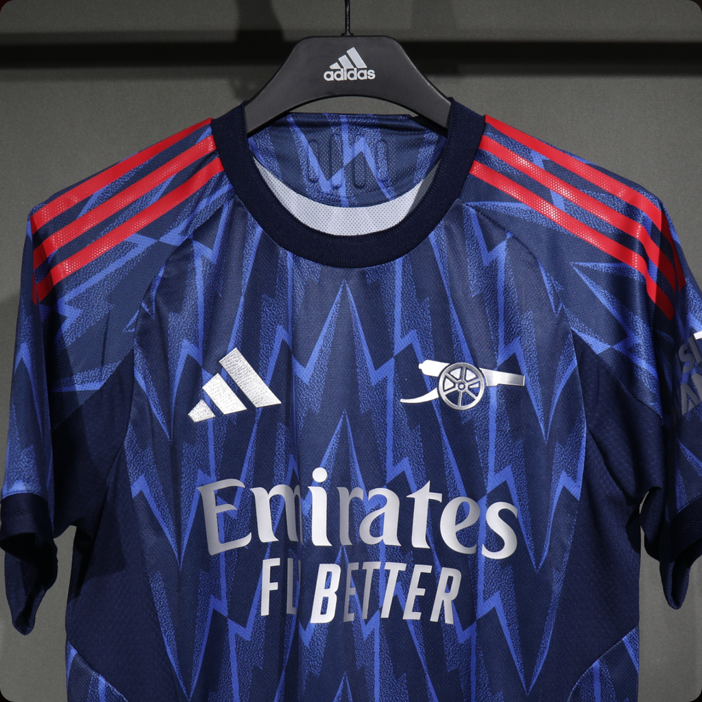 Arsenal 2025/26 – Jersey Visitante Authentic / Dorsal Incluido