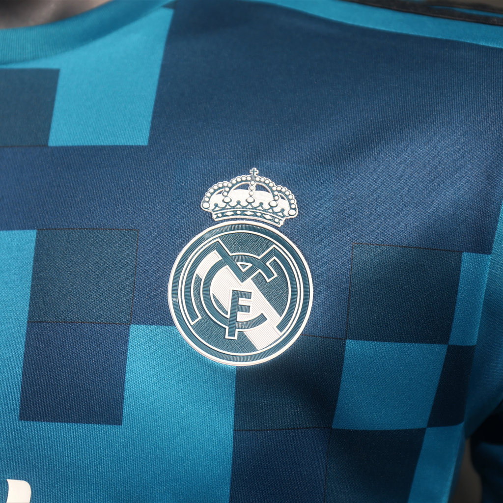 Real Madrid 2017/18 – Jersey Tercera Authentic Retro Manga Larga / Dorsal Incluido