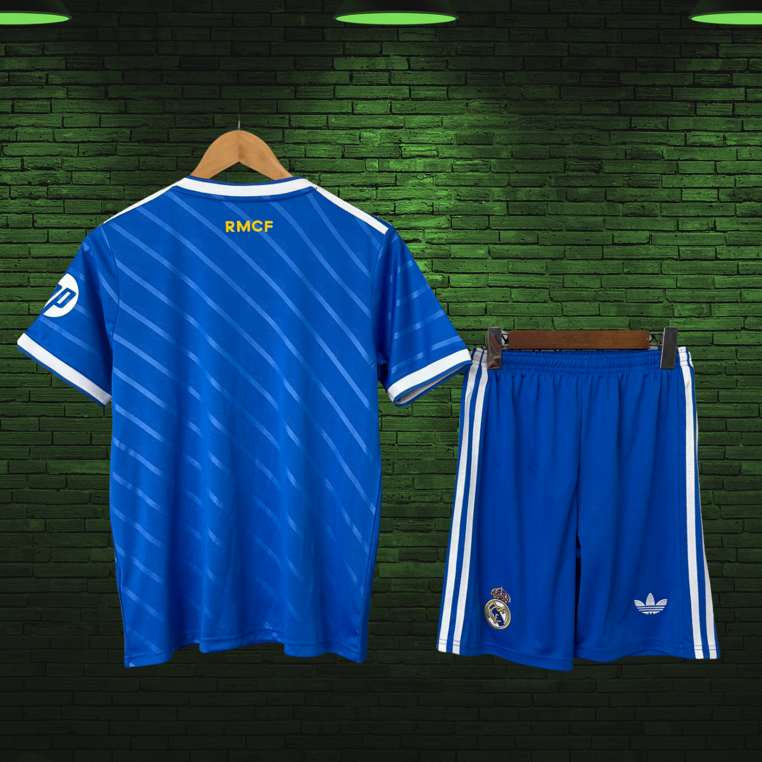 Real Madrid 2025 Tercera / Jersey de Niño