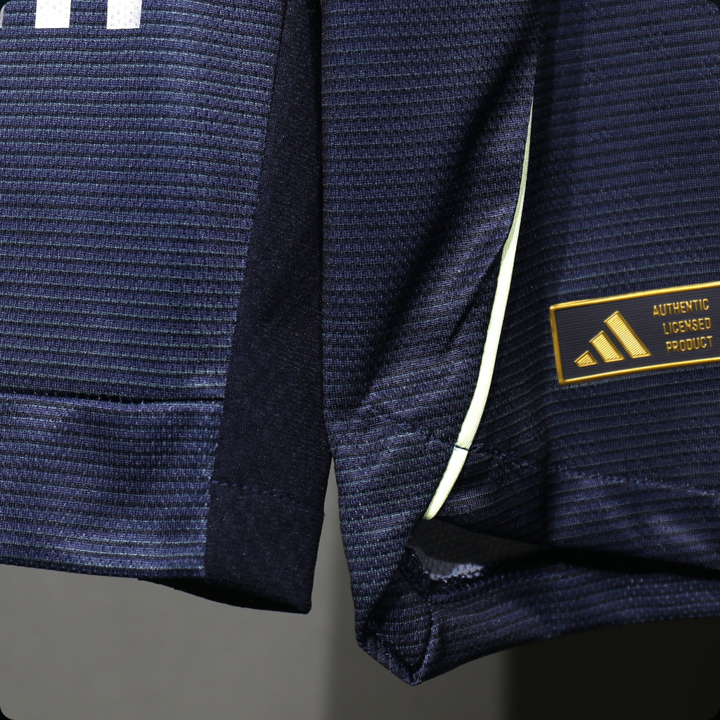 Real Madrid 2025/26 – Jersey Authentic Visitante de Manga Larga