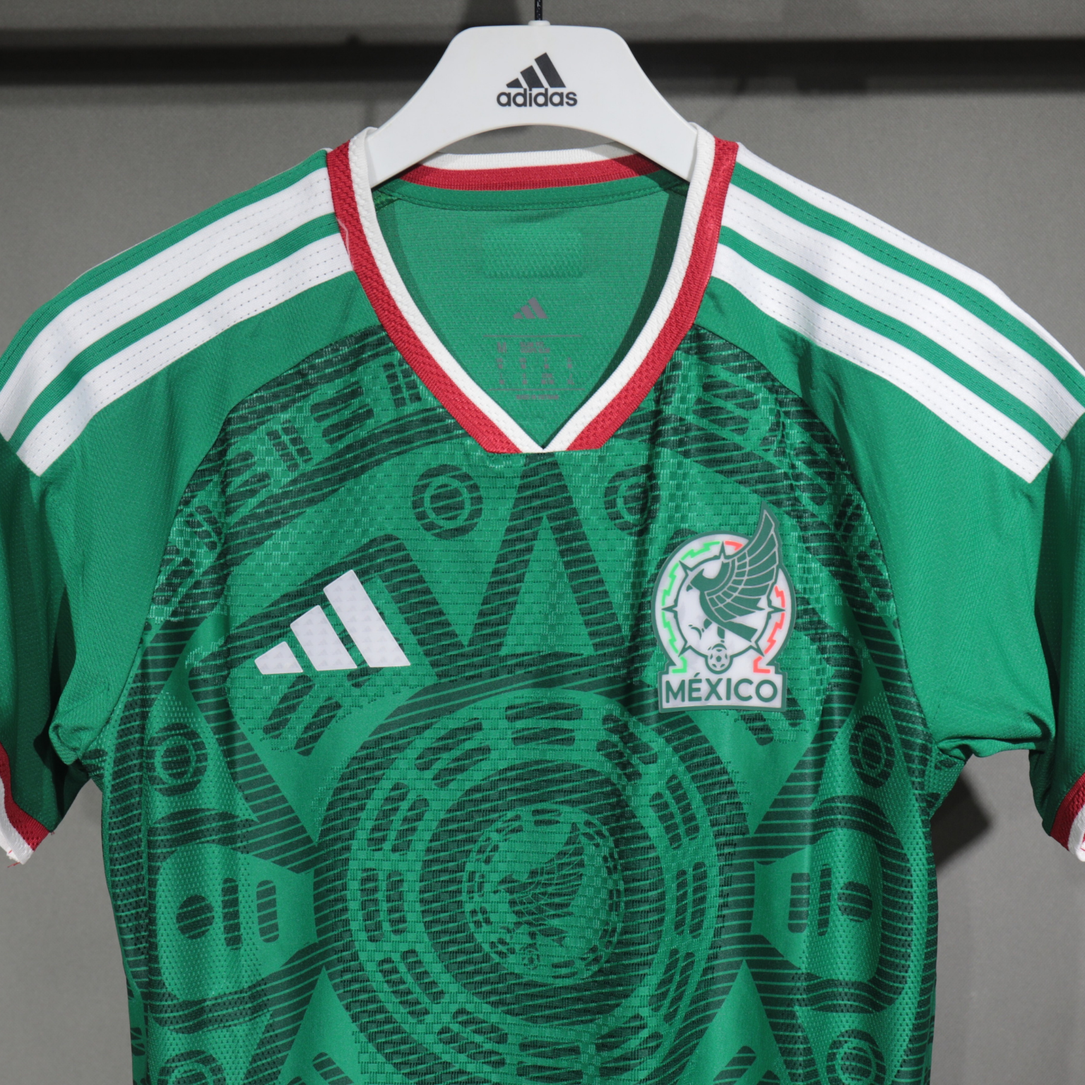 México Local Verde 2026 — Authentic · Entrega inmediata
