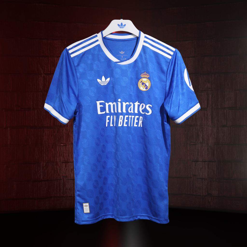 Real Madrid 2025/26 – Jersey Terecero Authentic / Dorsal Incluido